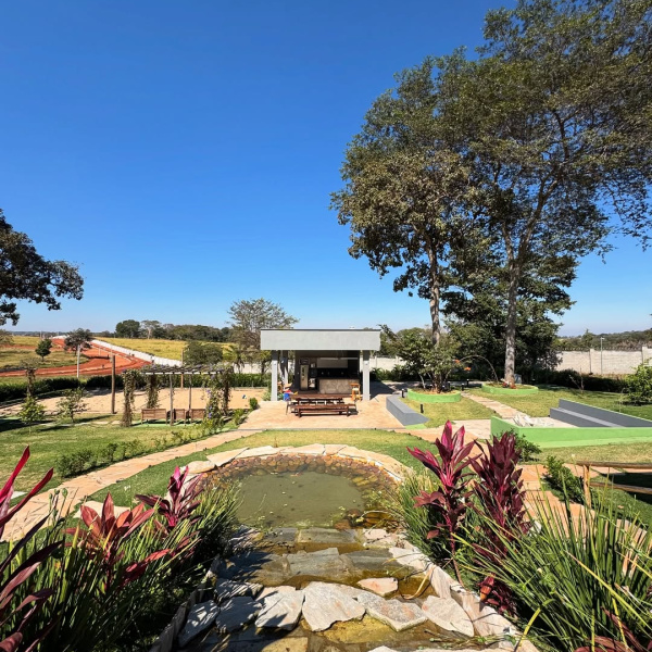 CHÁCARA 4 SUÍTES + HILUX SW4  OU 1M no PIX